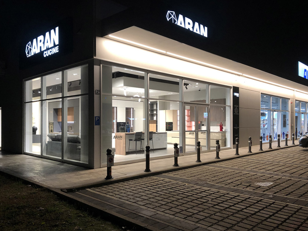 NOVARREDA HOME centro cucine Aran - Bologna